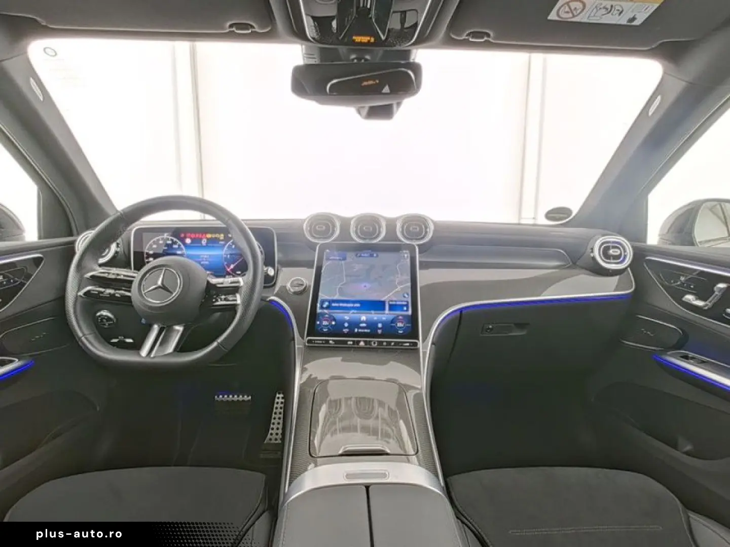 GLC 300 d 4 M AMG PANORAMA AHK 360 KAM EASYPACK