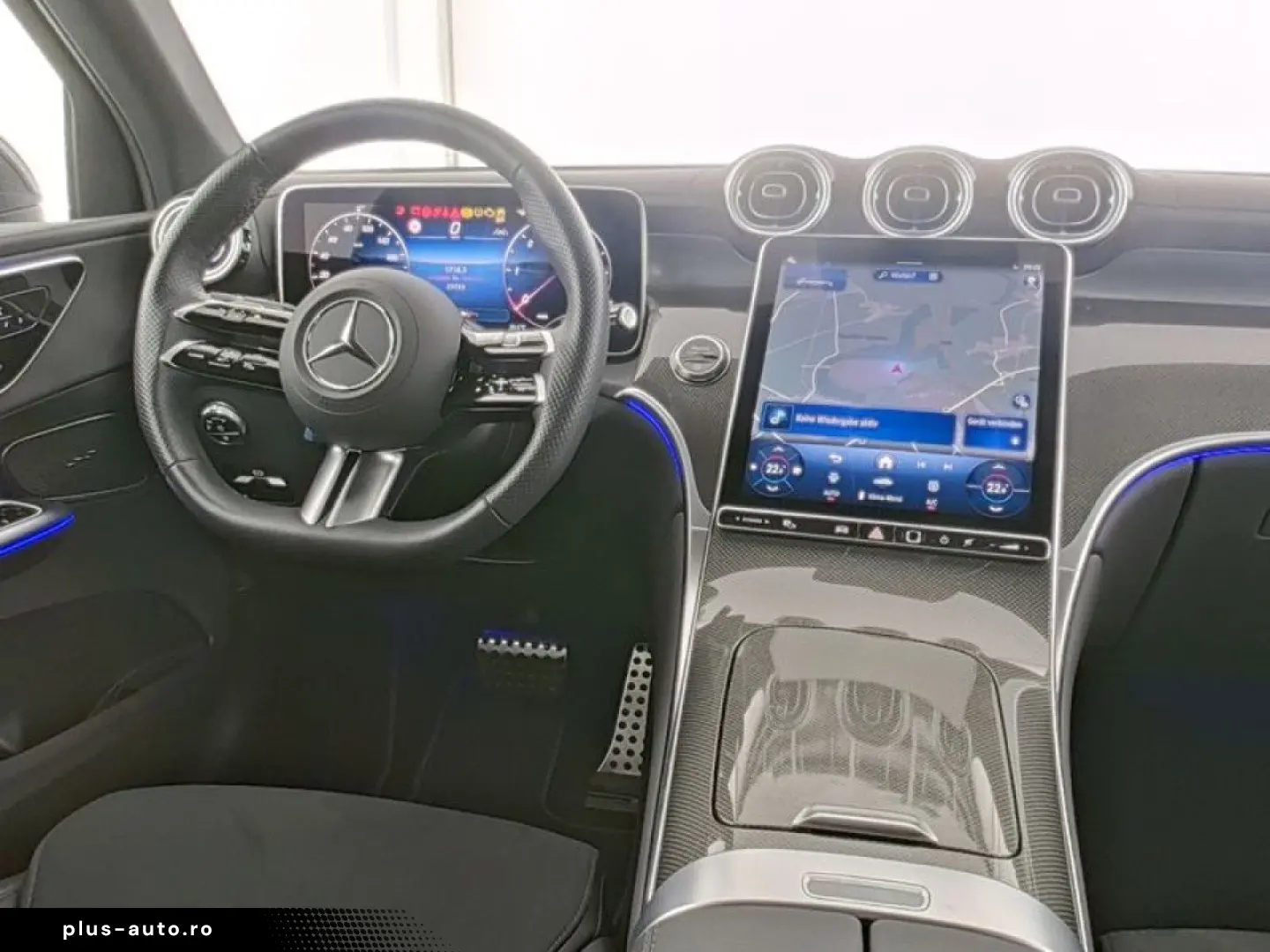 GLC 300 d 4 M AMG PANORAMA AHK 360 KAM EASYPACK