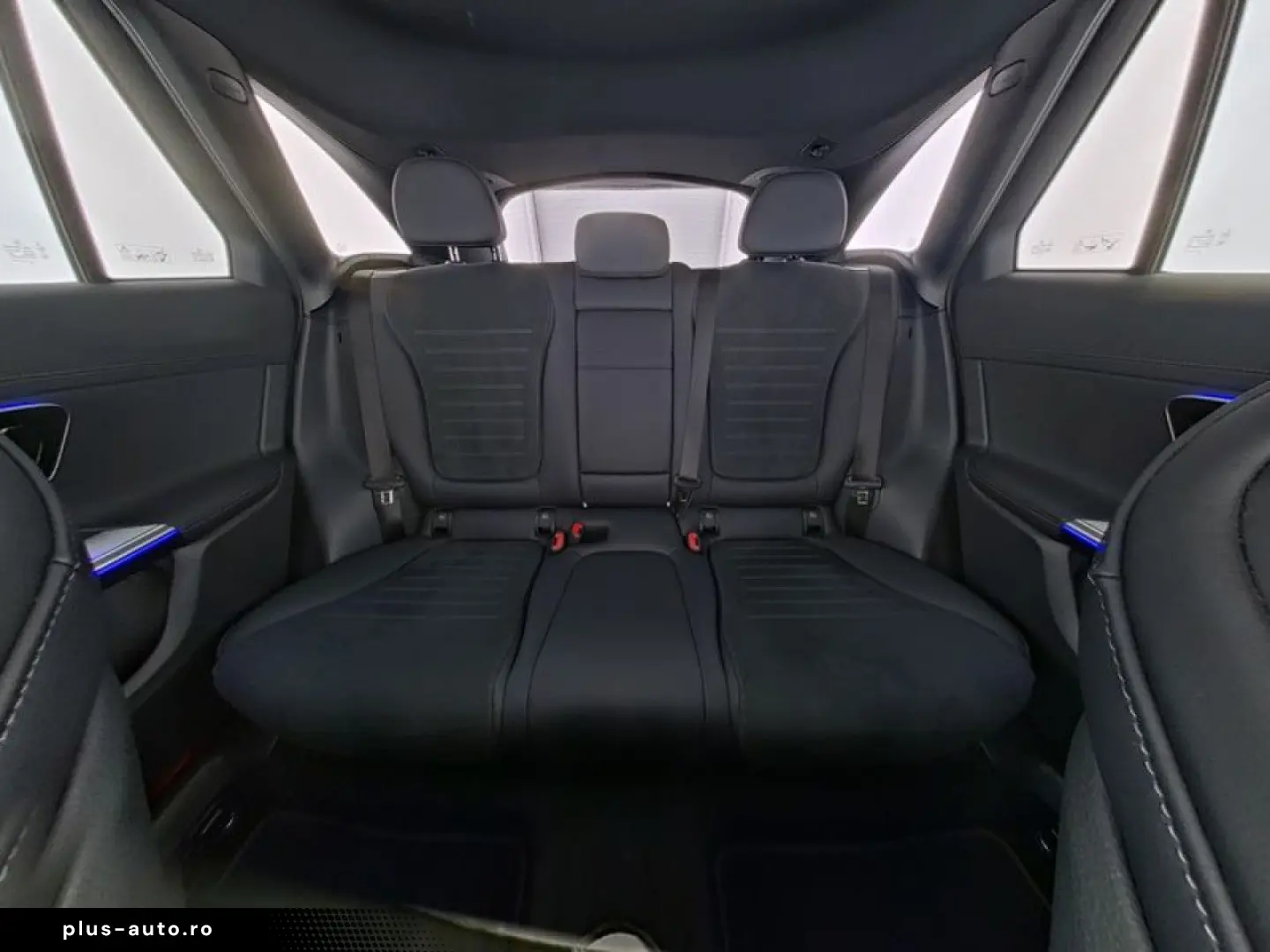 GLC 300 d 4 M AMG PANORAMA AHK 360 KAM EASYPACK