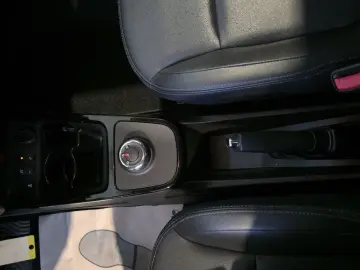 DACIA SPRING BEV 27kWh 45HP Essential Auto