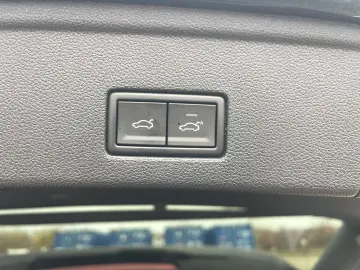 VW Touareg R-Line V6 TDI