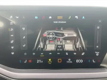 VW Touareg R-Line V6 TDI