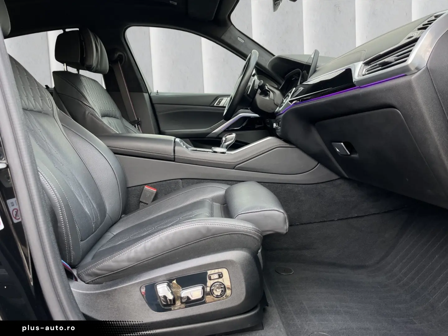 X6 xDrive 30d M Harman HUD 360 Sky Carbon