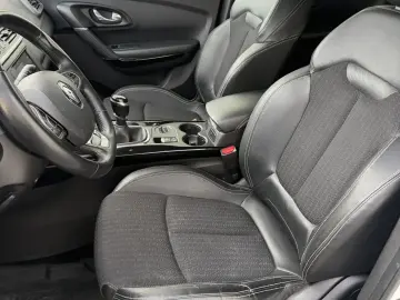 Renault Kadjar 1.5 diesel alb PERLAT