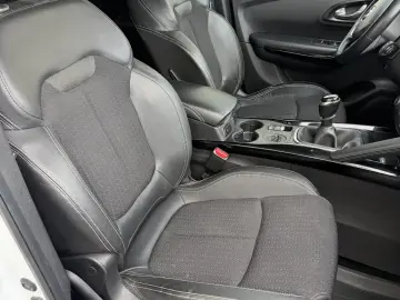 Renault Kadjar 1.5 diesel alb PERLAT