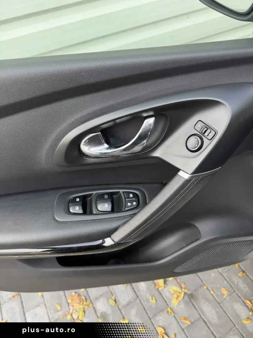 Renault Kadjar 1.5 diesel alb PERLAT