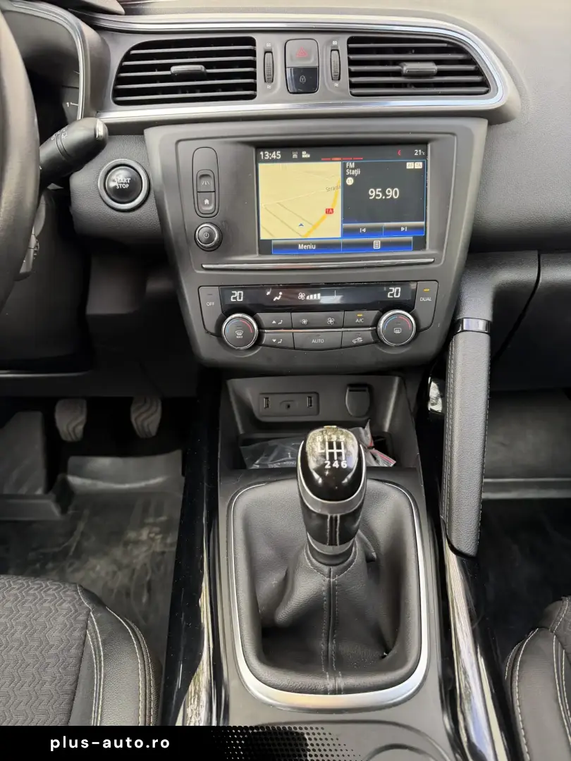 Renault Kadjar 1.5 diesel alb PERLAT