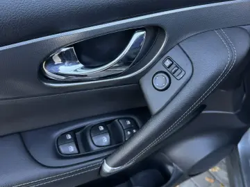 Nissan Qashqai Tekna cutie automata