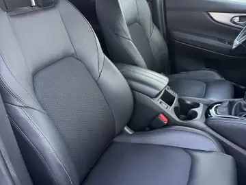 Nissan Qashqai Tekna cutie automata