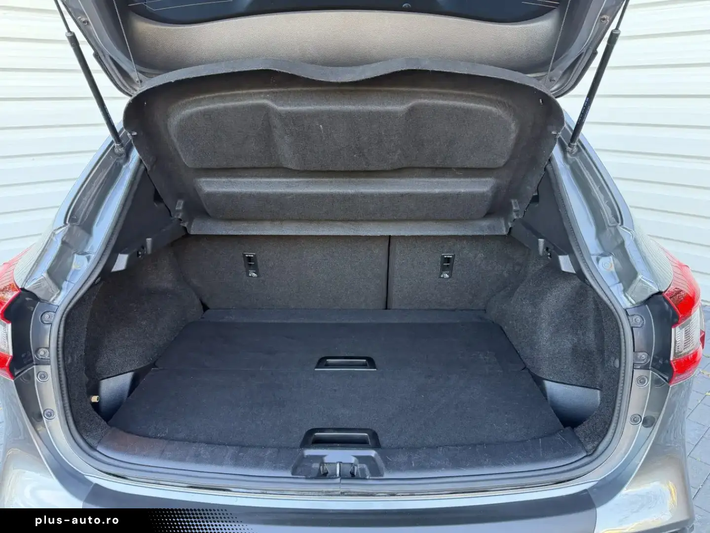 Nissan Qashqai Tekna cutie automata