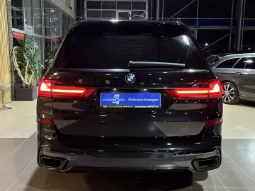 X7  M Sport Pano