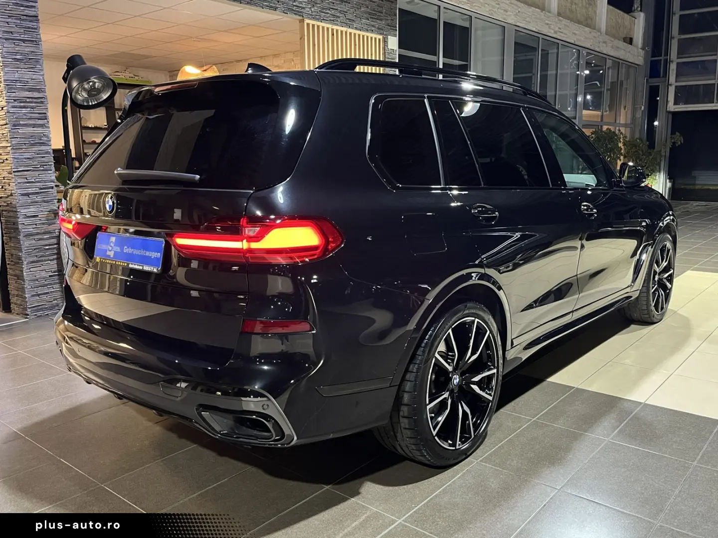 X7  M Sport Pano