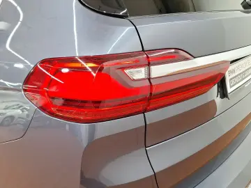 X7 xDrive40d