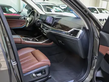 X7 xDrive 40i Sport
