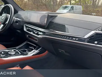 X7 xDrive40iA M-Sport