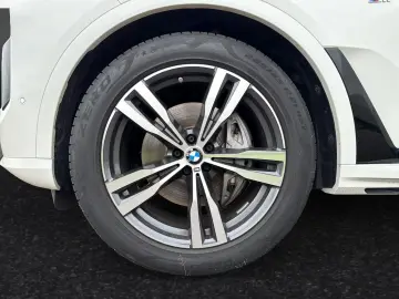 X7 xDrive40i