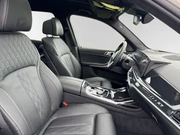 X7 xDrive40i