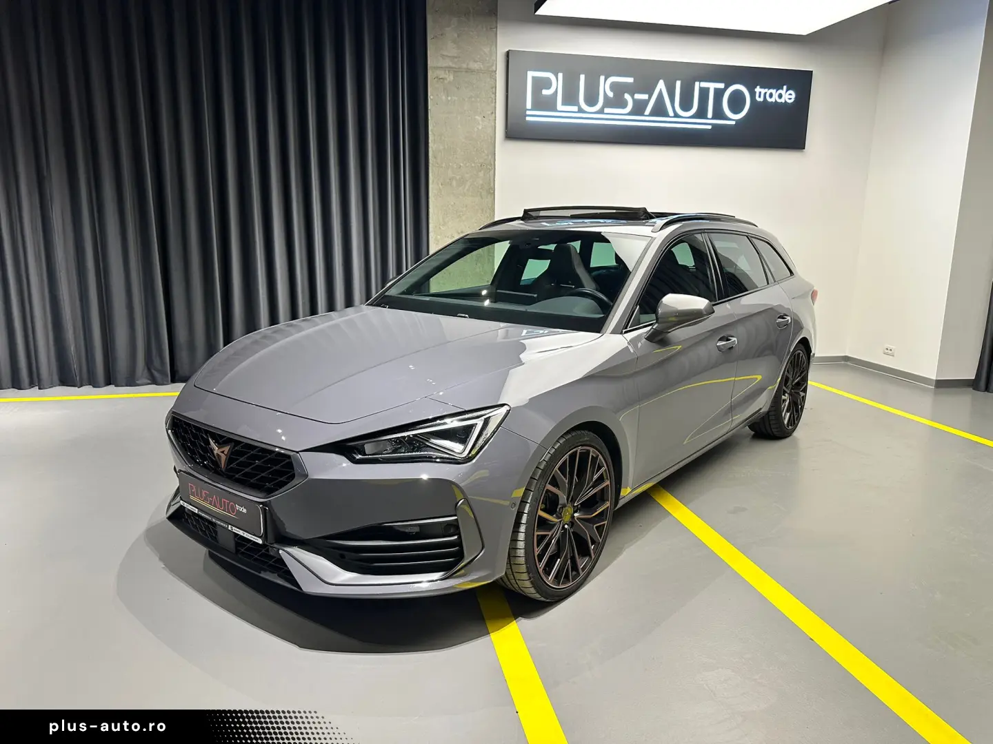 Cupra Leon Sportstourer  Pano Beats Camera Memorii