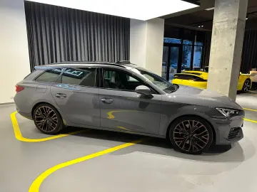 Cupra Leon Sportstourer  Pano Beats Camera Memorii