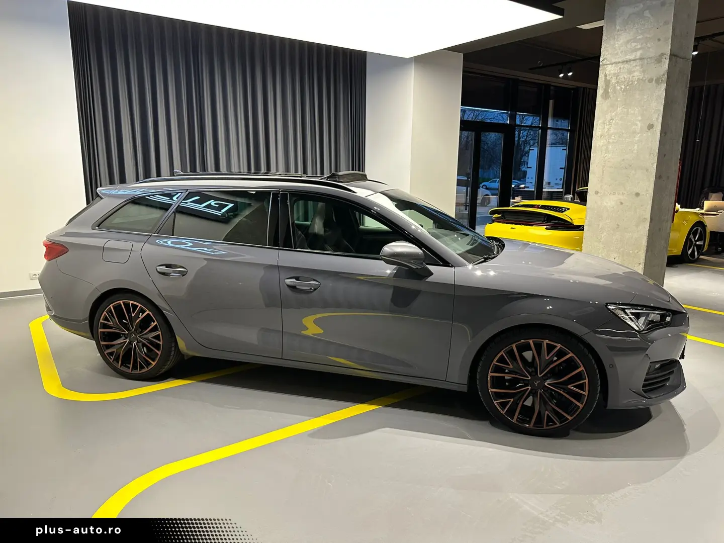 Cupra Leon Sportstourer  Pano Beats Camera Memorii