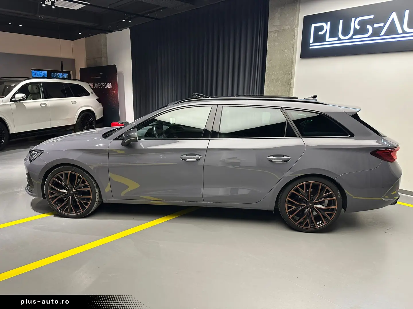 Cupra Leon Sportstourer  Pano Beats Camera Memorii