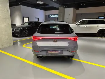 Cupra Leon Sportstourer  Pano Beats Camera Memorii