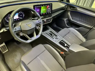 Cupra Leon Sportstourer  Pano Beats Camera Memorii