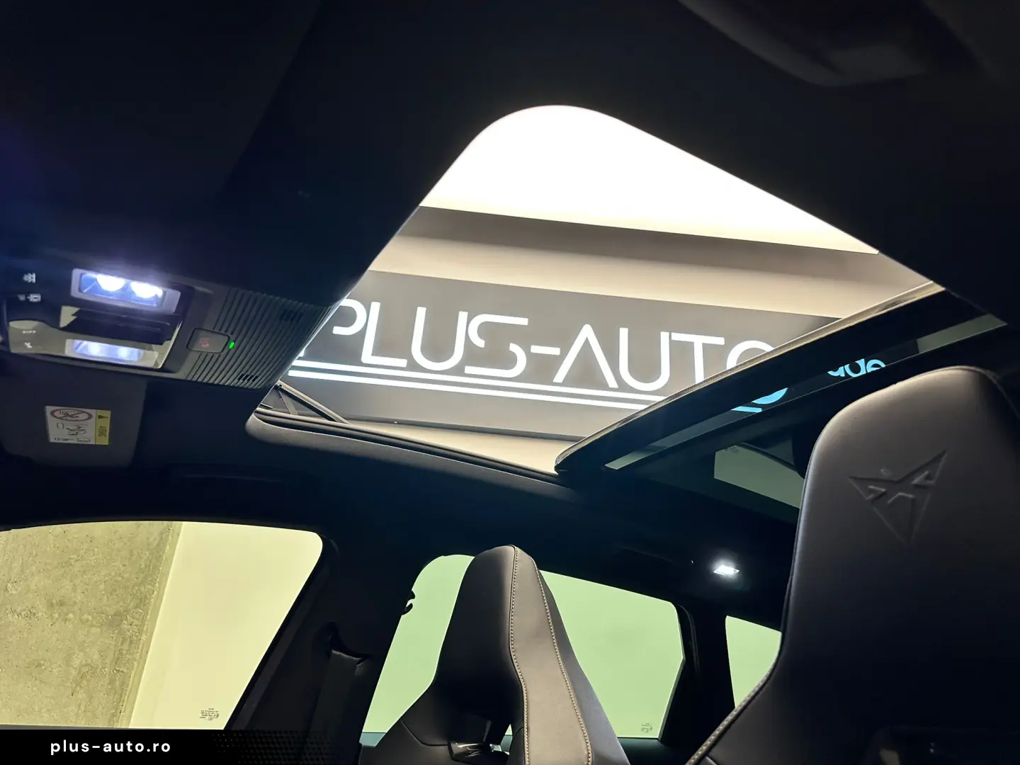 Cupra Leon Sportstourer  Pano Beats Camera Memorii