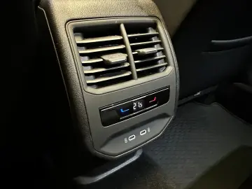 Cupra Leon Sportstourer  Pano Beats Camera Memorii