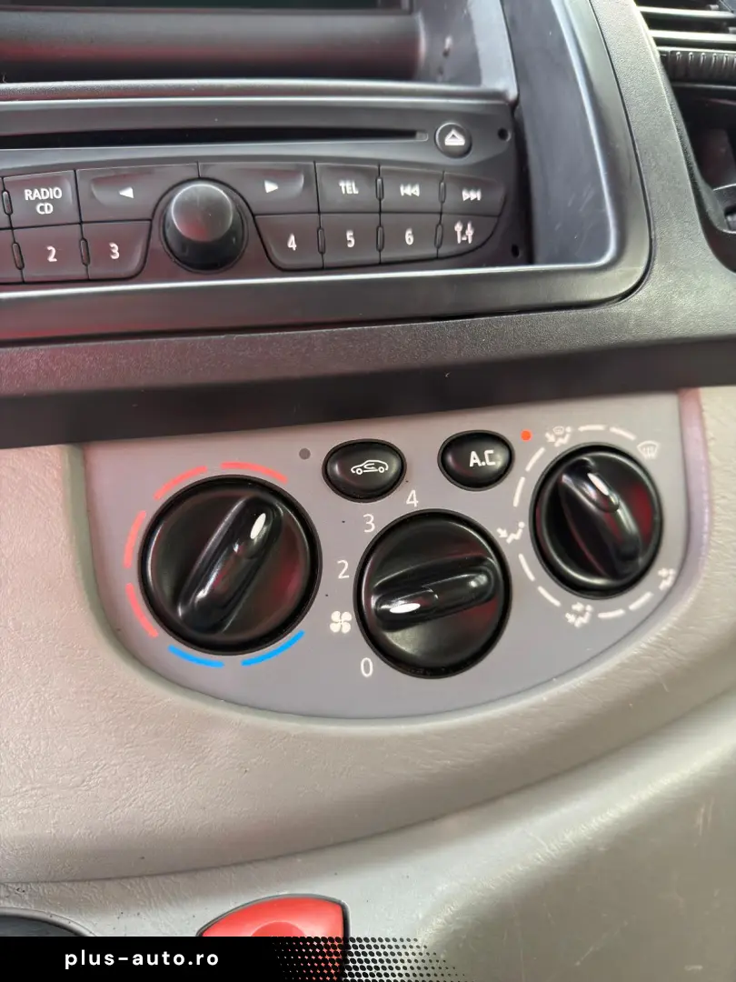 Nissan Primastar 2.0DCI 2013