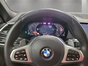 X5 xDrive40d M Sport Standheizung AHK Harman K