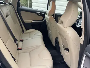 Volvo XC60 2015 2.0 diesel cutie automata