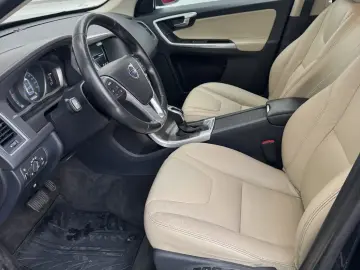 Volvo XC60 2015 2.0 diesel cutie automata