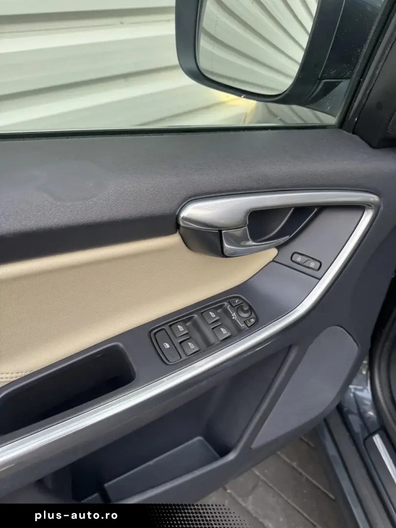 Volvo XC60 2015 2.0 diesel cutie automata