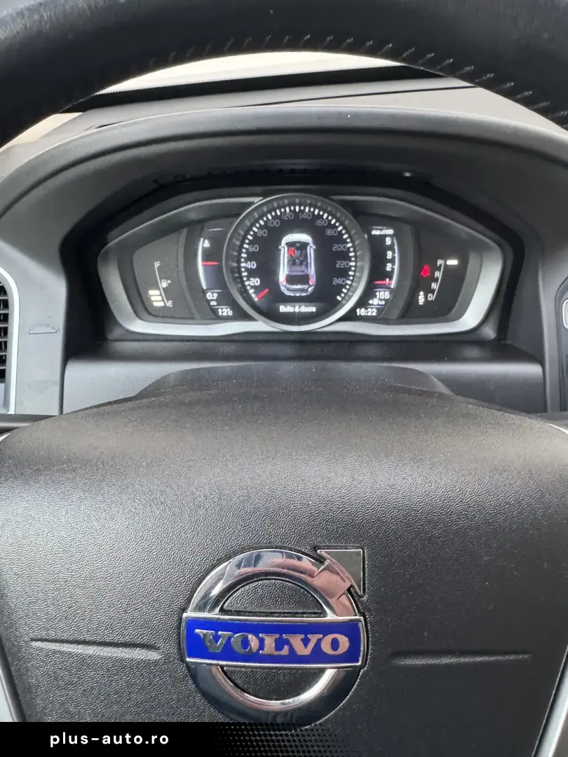Volvo XC60 2015 2.0 diesel cutie automata