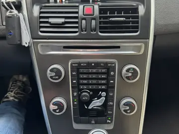 Volvo XC60 2015 2.0 diesel cutie automata