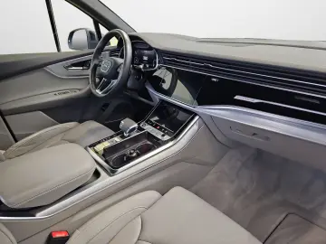 Q7 55 TFSI e tiptronic quattro