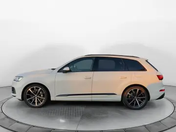 Q7 55 TFSI e