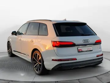 Q7 55 TFSI e