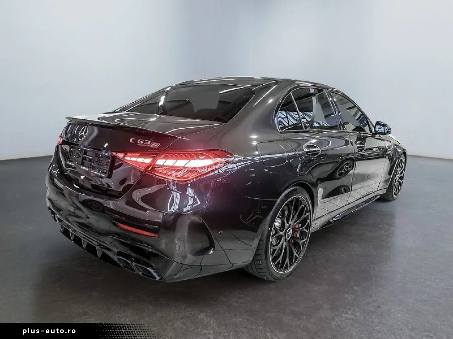 Mercedes-Benz C 63 AMG S E PERFORMANCE