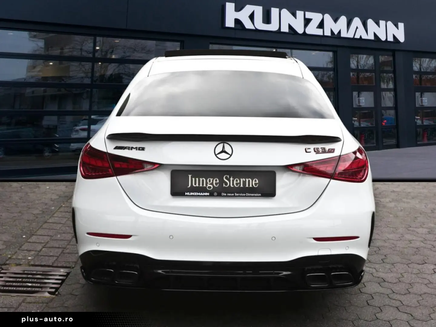 Mercedes-Benz C 63 AMG S E PERFORMANCE Night