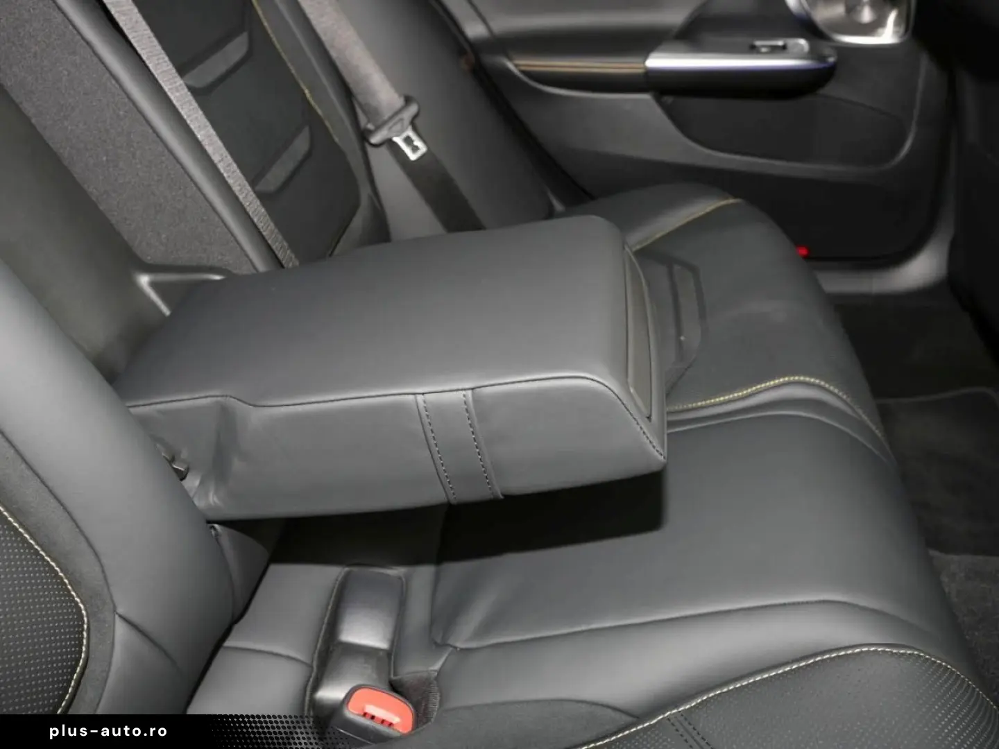 Mercedes-Benz C 63 AMG S E PERFORMANCE Night