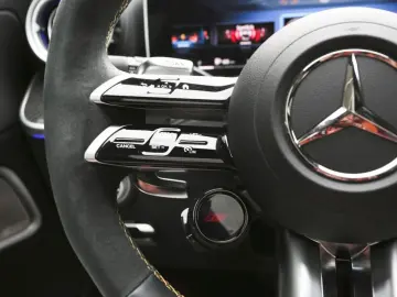 Mercedes-Benz C 63 AMG S E PERFORMANCE Night