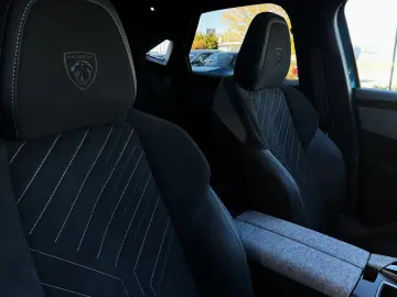 NOUL PEUGEOT 3008 SUV GT 1.2 HYBRID 145 CP E-DCS6