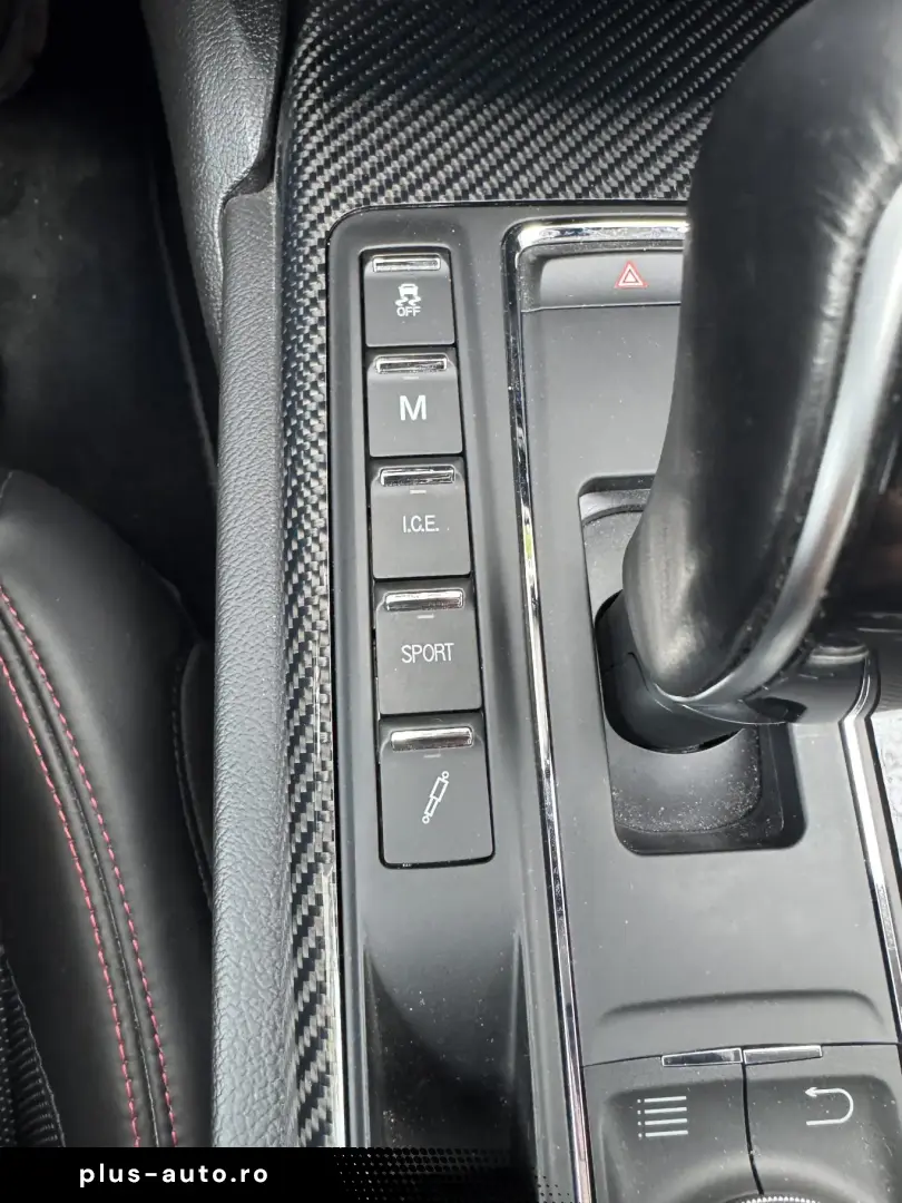 Maserati Ghibli SQ4 benzina 430 cp 4×4