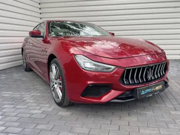 Maserati Ghibli SQ4 benzina 430 cp 4×4