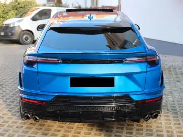 URUS S   AKRAPOVIC   PANO   B&O   MASSAGE