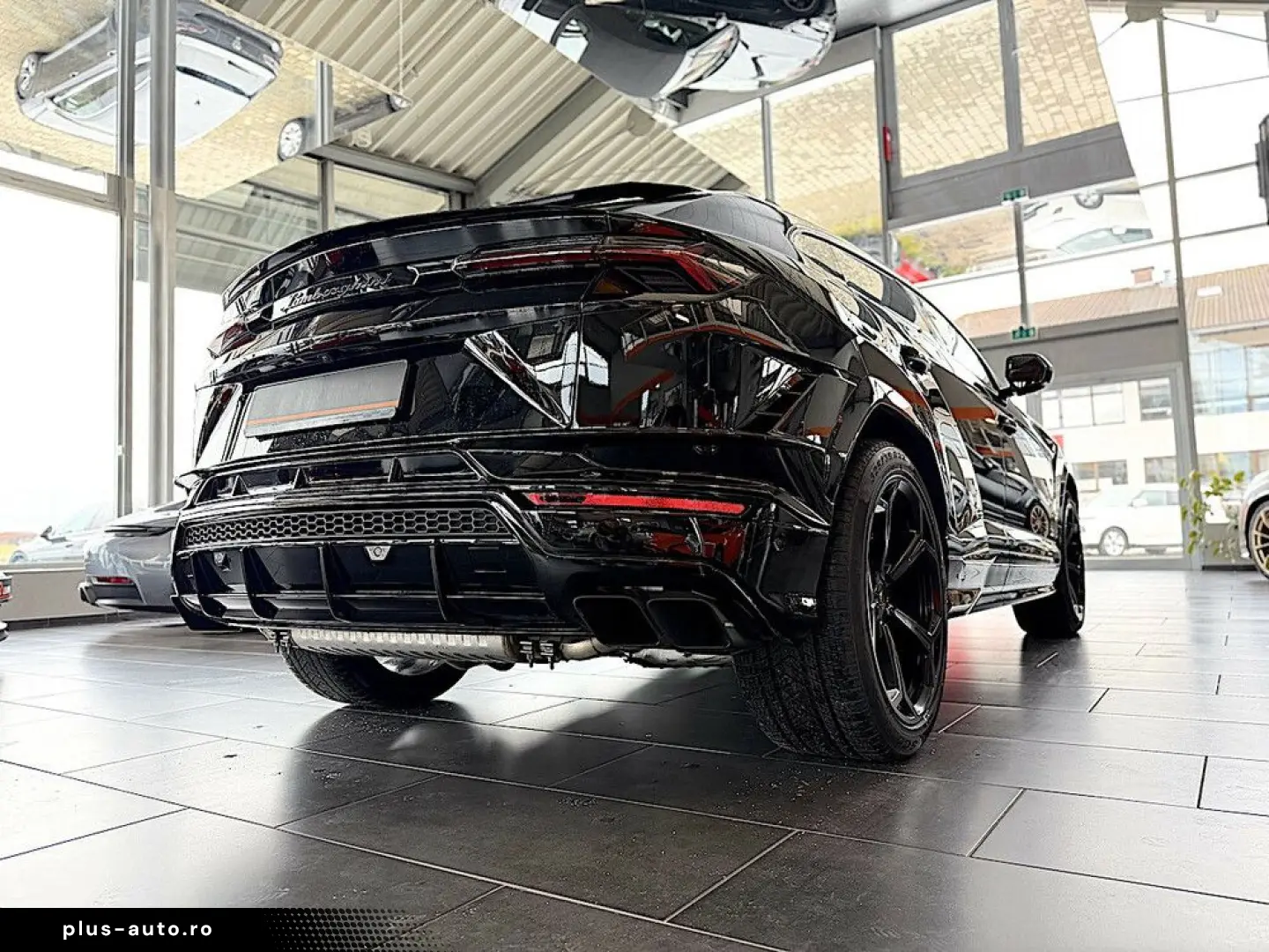 Urus S Novitec Carbondach