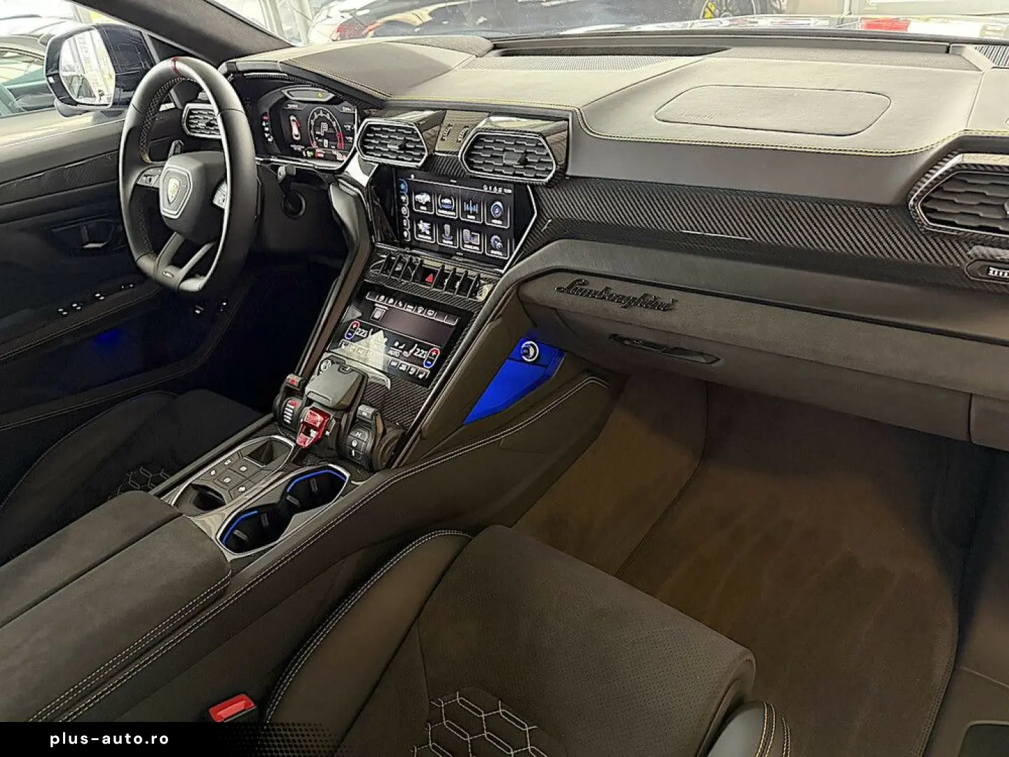 Urus S Novitec Carbondach