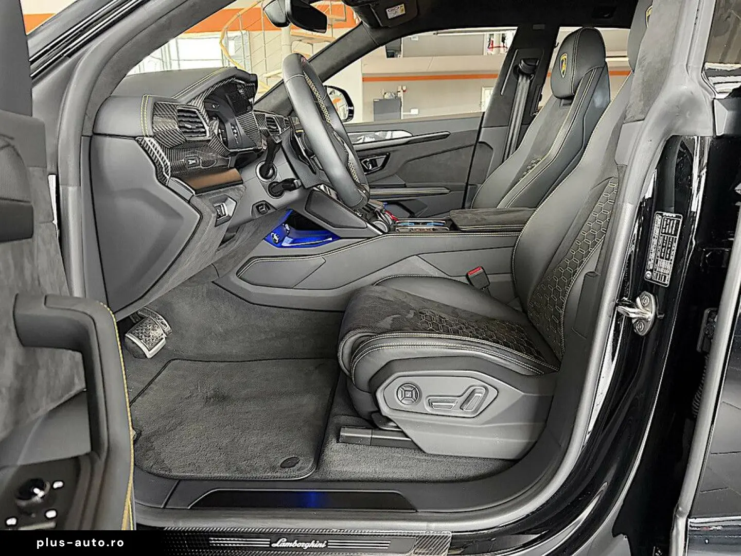 Urus S Novitec Carbondach